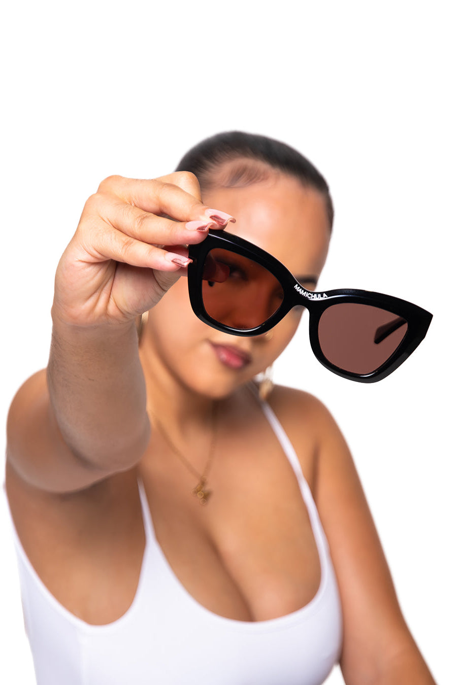 MODEL - CAT EYE BLACK